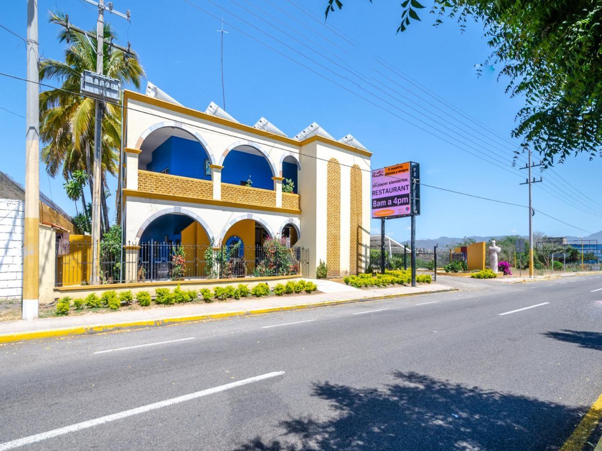 Hotel Yauco El Rosario Bagian luar foto